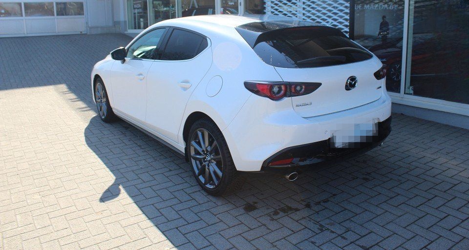 Mazda 3 M-Hybrid G-140 AT Centre-Line DESI Allwetter M foto 3