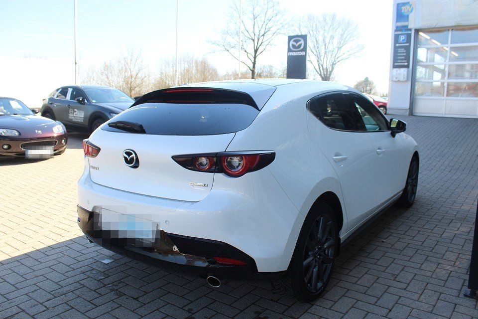 Mazda 3 M-Hybrid G-140 AT Centre-Line DESI Allwetter M foto 5