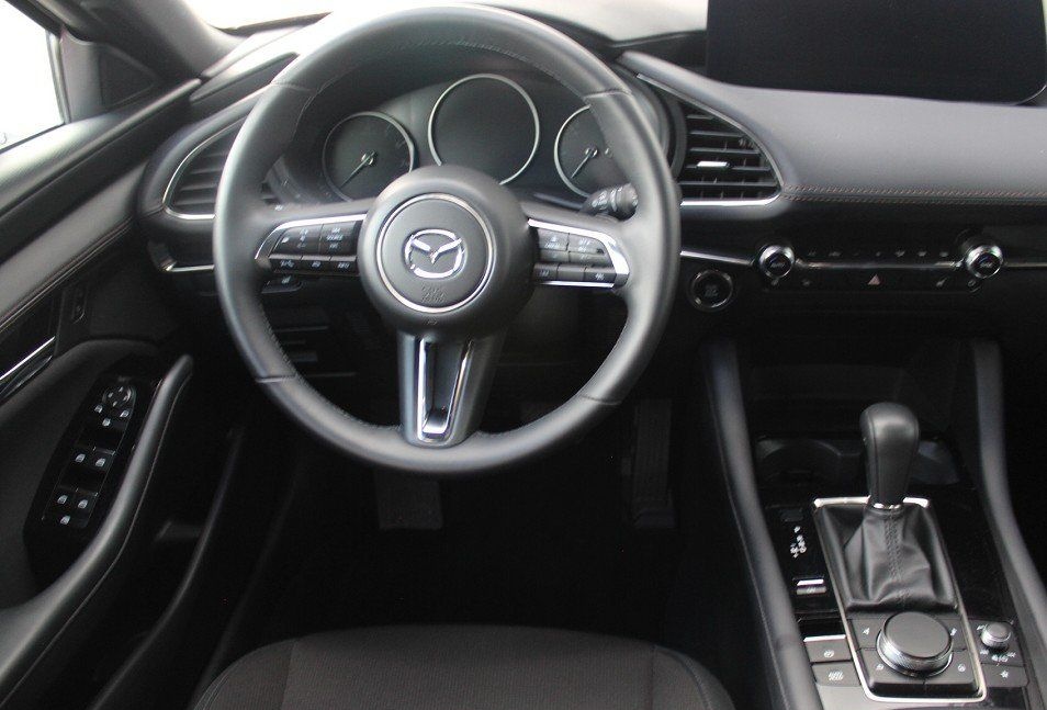 Mazda 3 M-Hybrid G-140 AT Centre-Line DESI Allwetter M foto 18