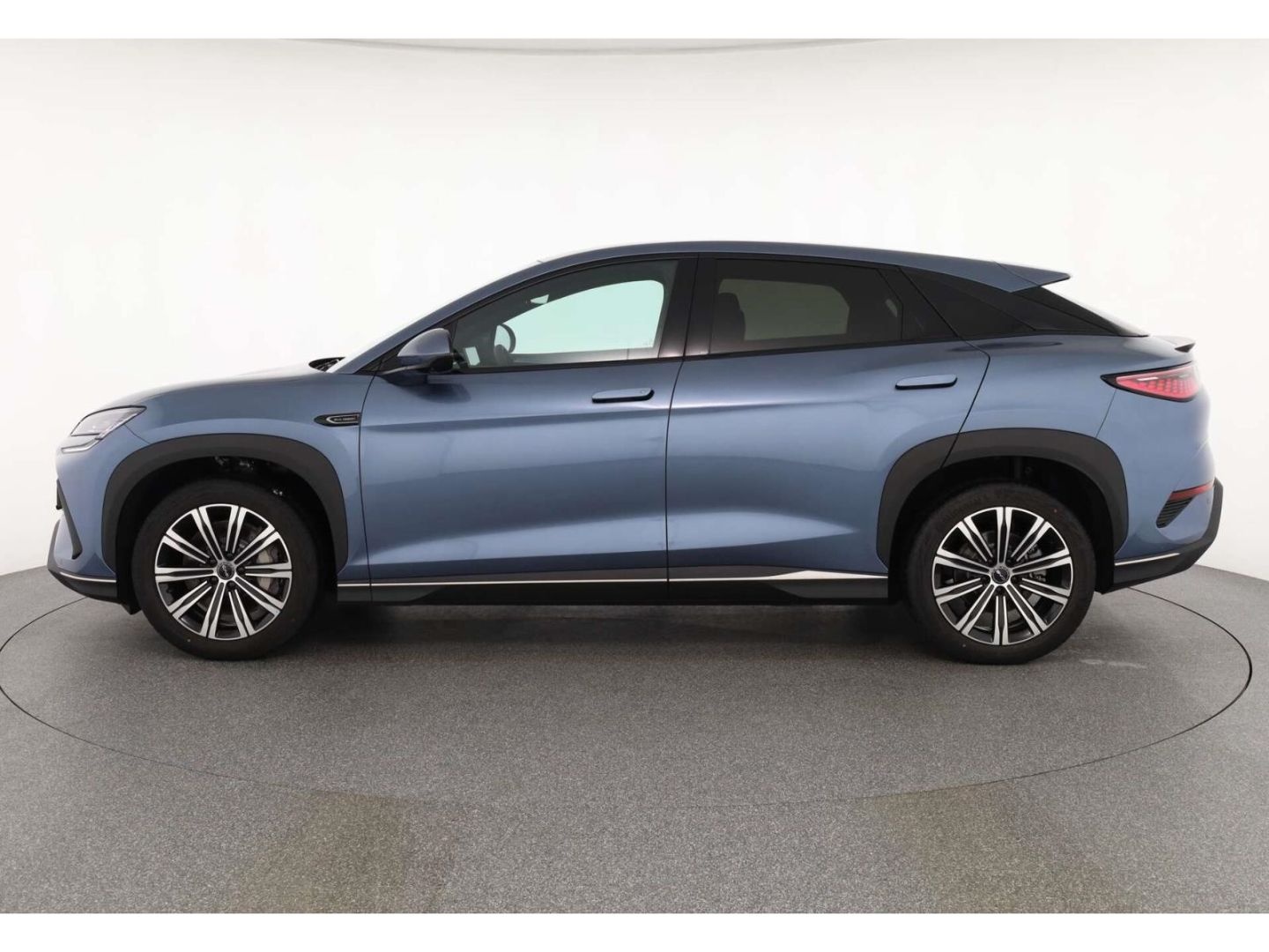 BYD SEALION 7 Comfort LP: 50.799,- Pano/ 360° Kamera foto 5