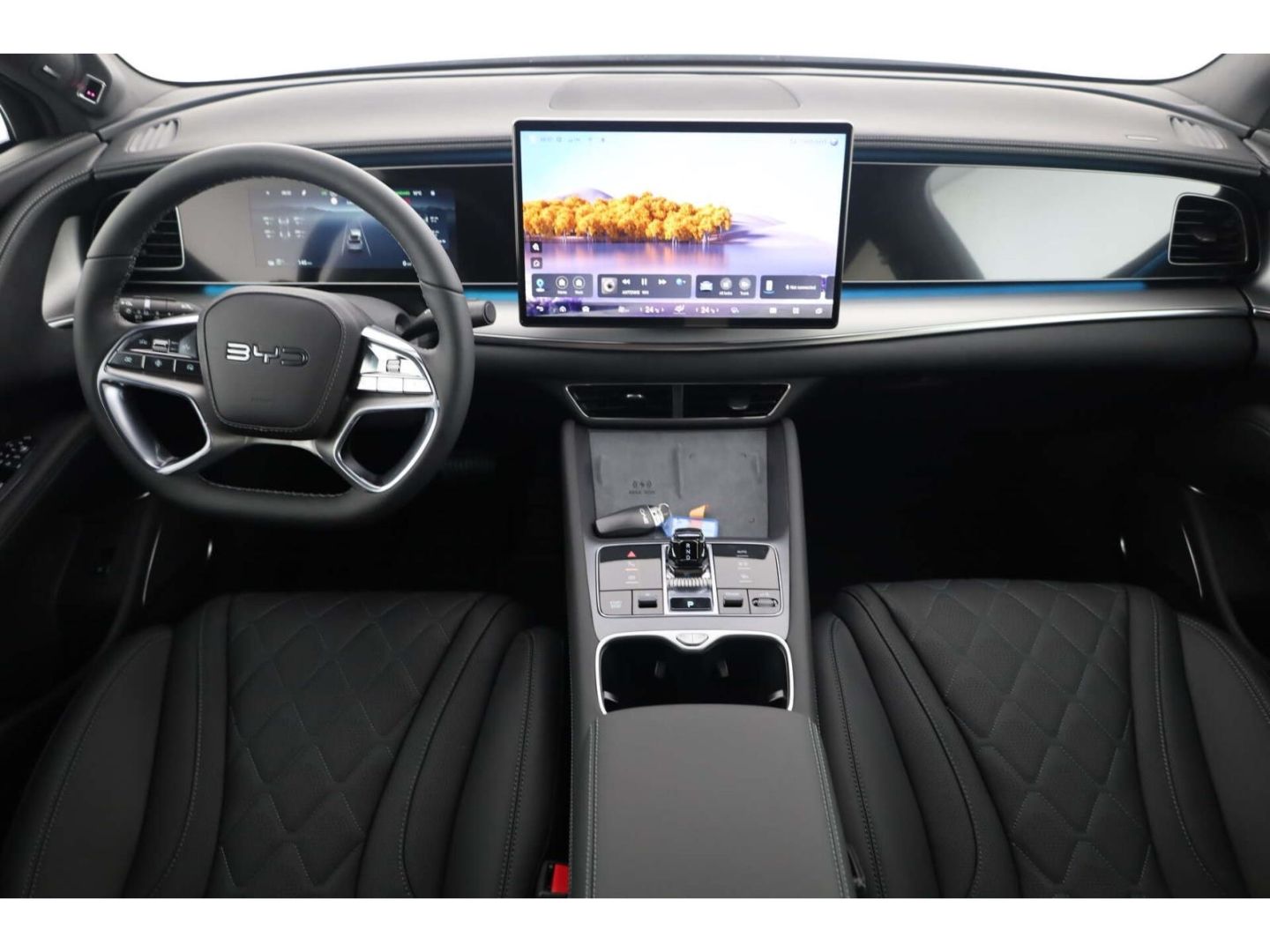 BYD SEALION 7 Comfort LP: 50.799,- Pano/ 360° Kamera foto 10