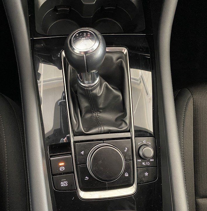 Mazda 3 2.5 Exclusive-Line Matrx, Bose, 360° foto 9