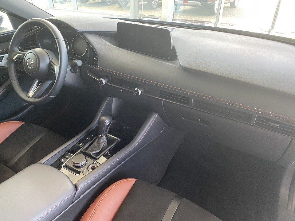Mazda 3 2.5 Nagisa AUTOMATIK Bose, Navi foto 15