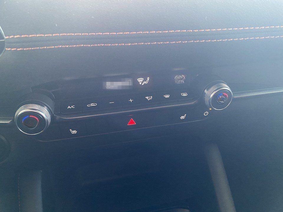 Mazda 3 2.5 Nagisa AUTOMATIK Bose, Navi foto 9