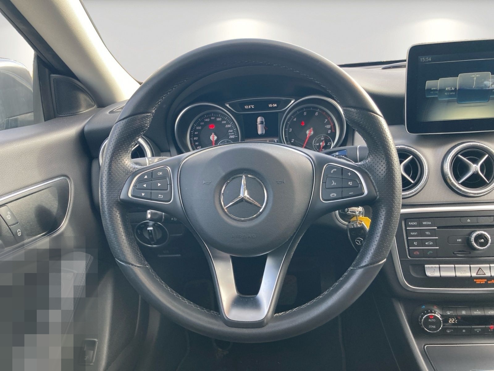 Mercedes-Benz CLA 220 Shooting Brake Urban 4Matic foto 13