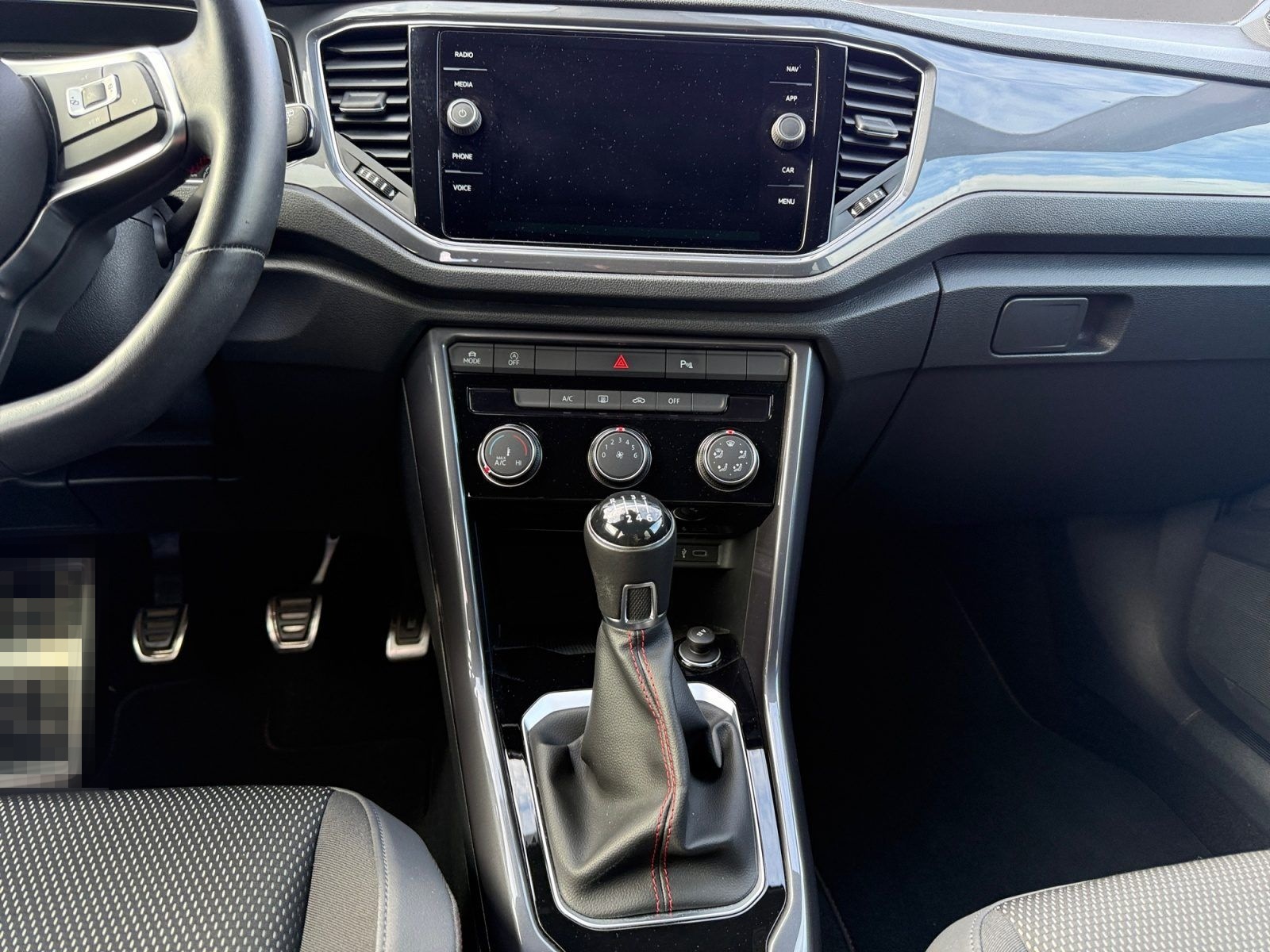 Volkswagen T-Roc Sport 1.5 TSI OPF 6-Gang APP CONNECT / EPH foto 11