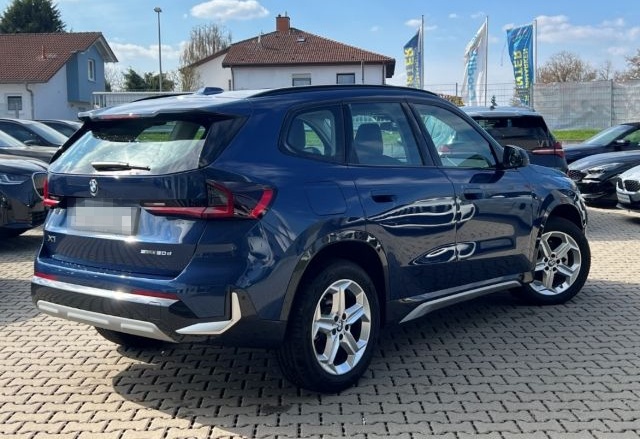 BMW X1 sDrive20d xLine 18'' el.Aktiv/Sportsitze H/K  foto 2