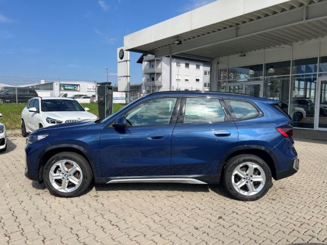 BMW X1 sDrive20d xLine 18'' el.Aktiv/Sportsitze H/K  foto 4