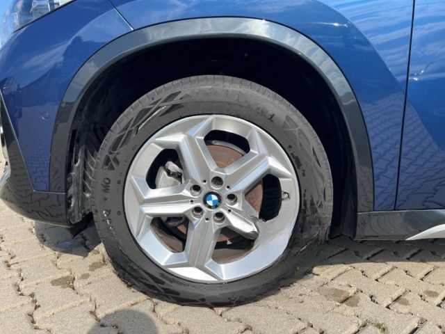 BMW X1 sDrive20d xLine 18'' el.Aktiv/Sportsitze H/K  foto 6