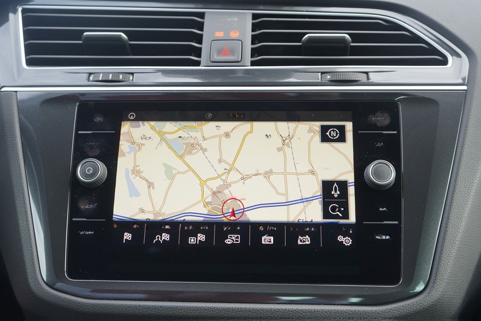 Volkswagen Tiguan 1.5 TSI DSG Join LED Navi ACC Sitzheizung foto 11