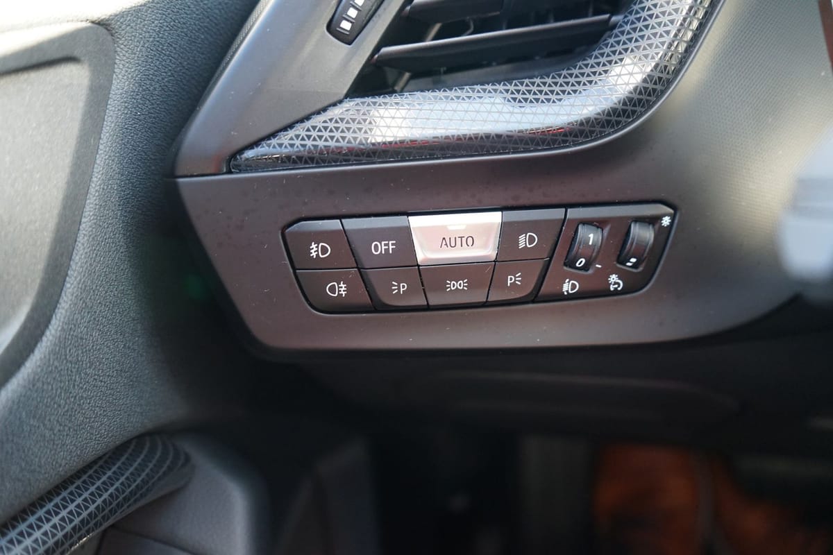 BMW 120d xDrive Sport Line LED Navi Spurhalte DAB foto 22