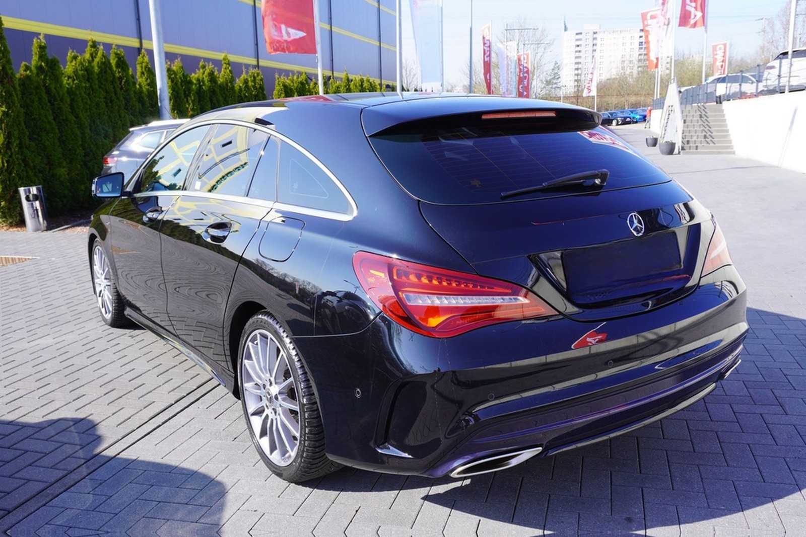 Mercedes-Benz CLA 200 Shooting Brake AMG LED NAVI el.HKL TOTWI foto 3