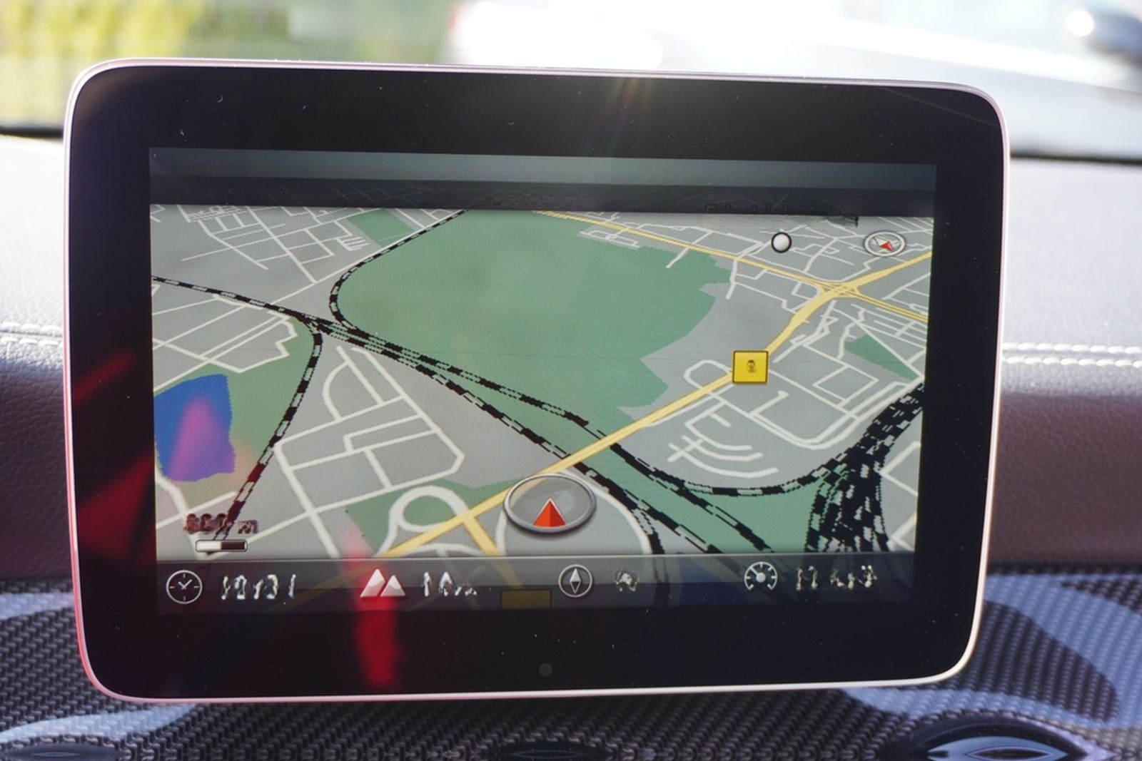 Mercedes-Benz CLA 200 Shooting Brake AMG LED NAVI el.HKL TOTWI foto 22