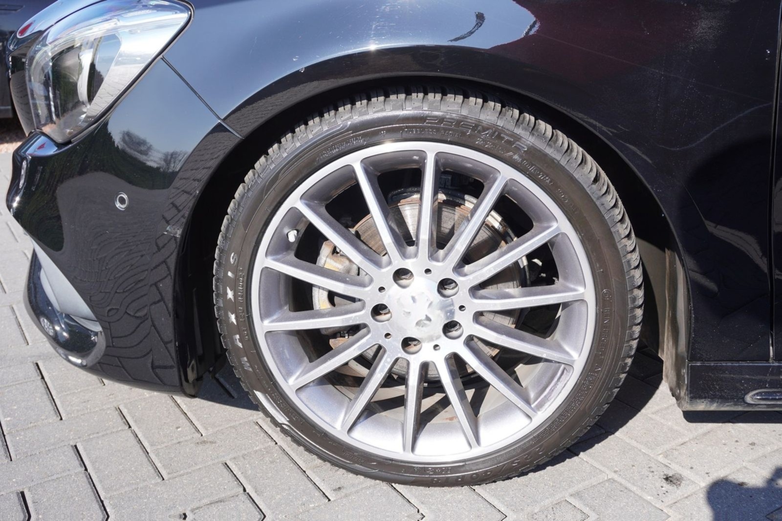 Mercedes-Benz CLA 200 Shooting Brake AMG LED NAVI el.HKL TOTWI foto 32