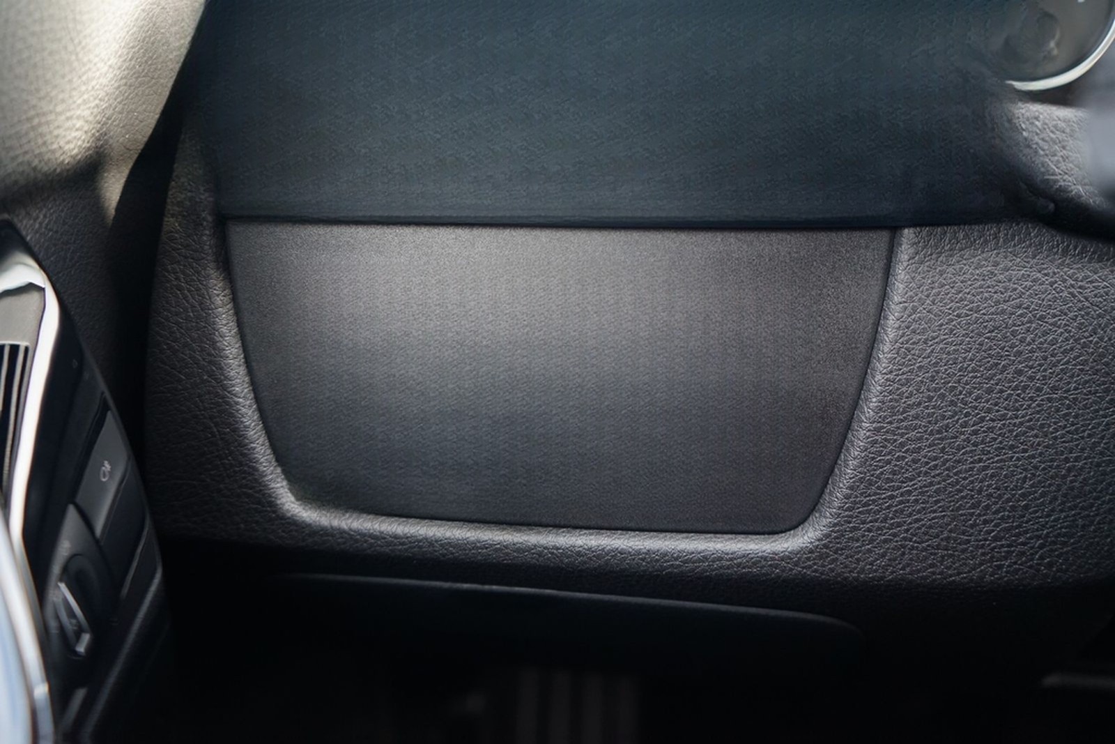 BMW 318i Advantage LED Navi AHK Sitzheizung Tempomat foto 25