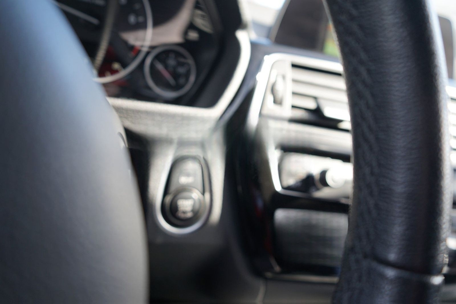 BMW 318i Advantage LED Navi AHK Sitzheizung Tempomat foto 30