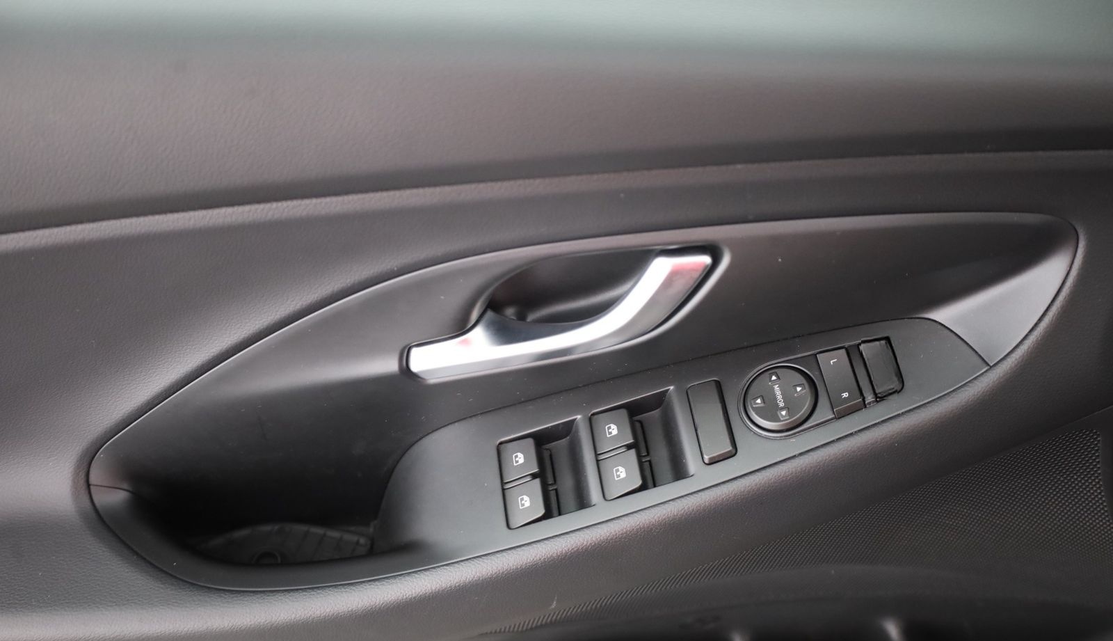 Hyundai i30 1.0 T-GDI DCT LED Navi Sitzheizung Kamera foto 23