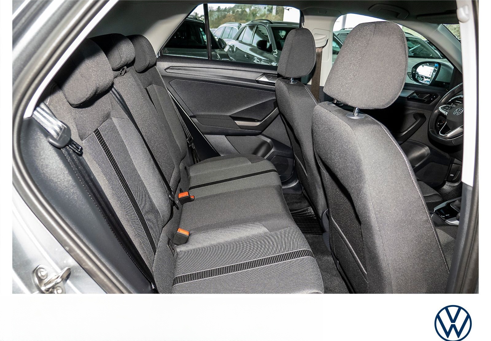 Volkswagen T-Roc Life 1.5 TSI DSG Kamera ACC LED SHZ foto 11