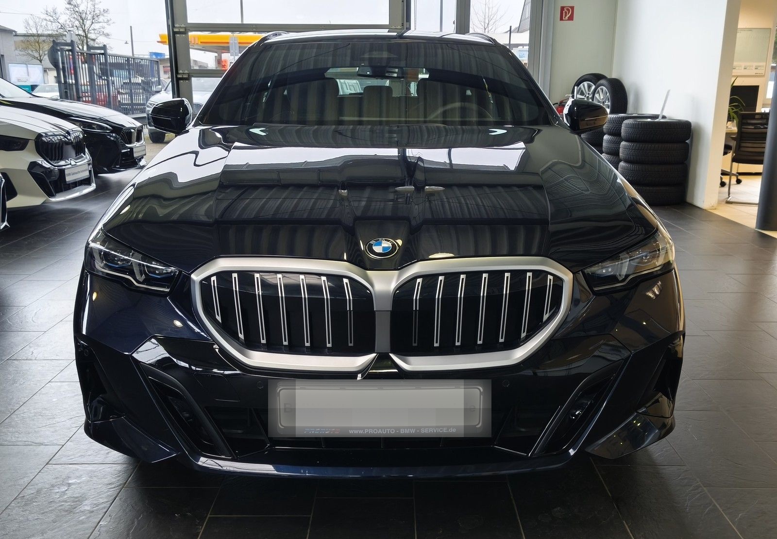 BMW 520i Tou.M Sport HK/Dr.Assist+/RFK/ACC foto 2