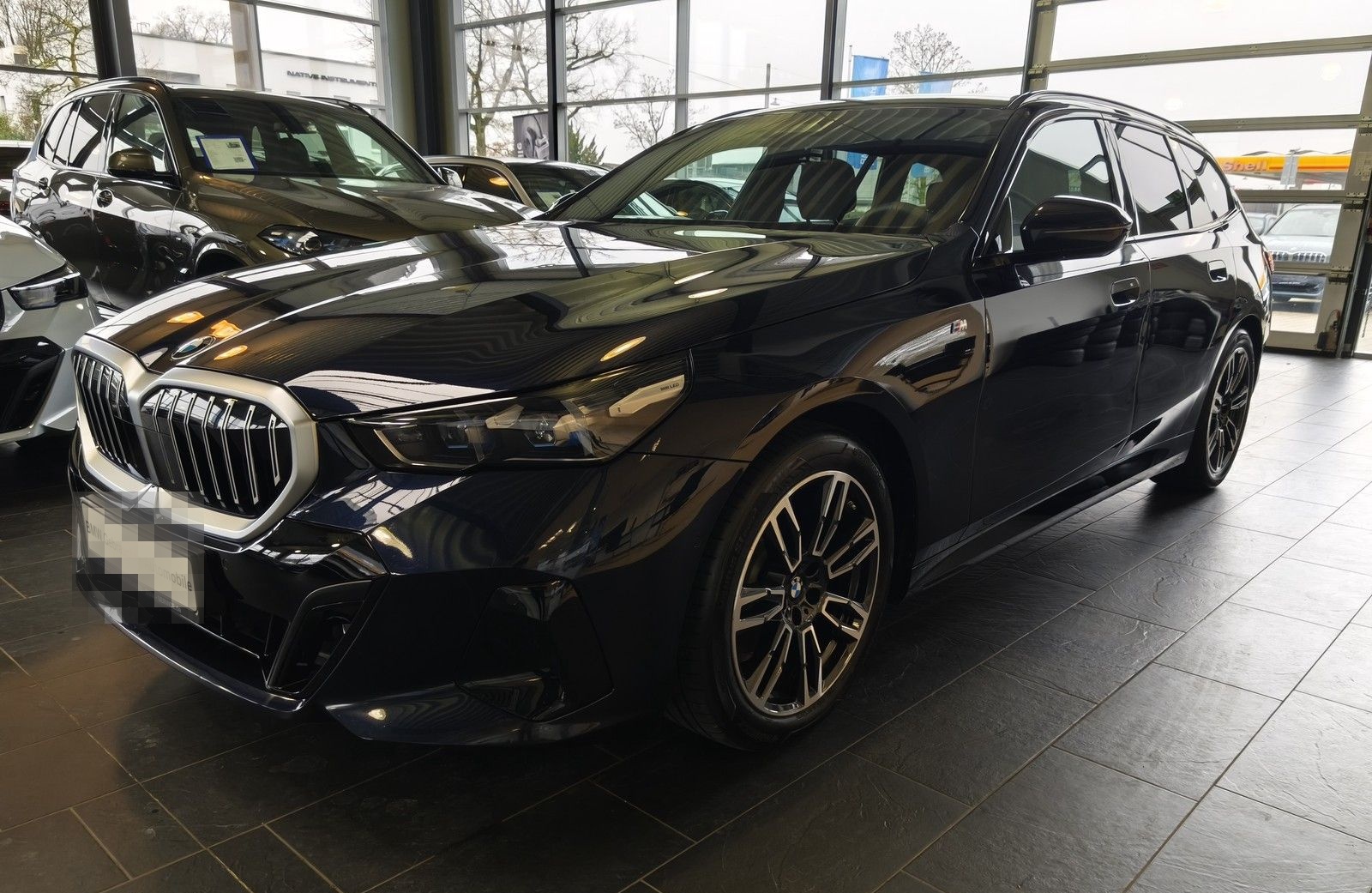 BMW 520i Tou.M Sport HK/Dr.Assist+/RFK/ACC foto 3