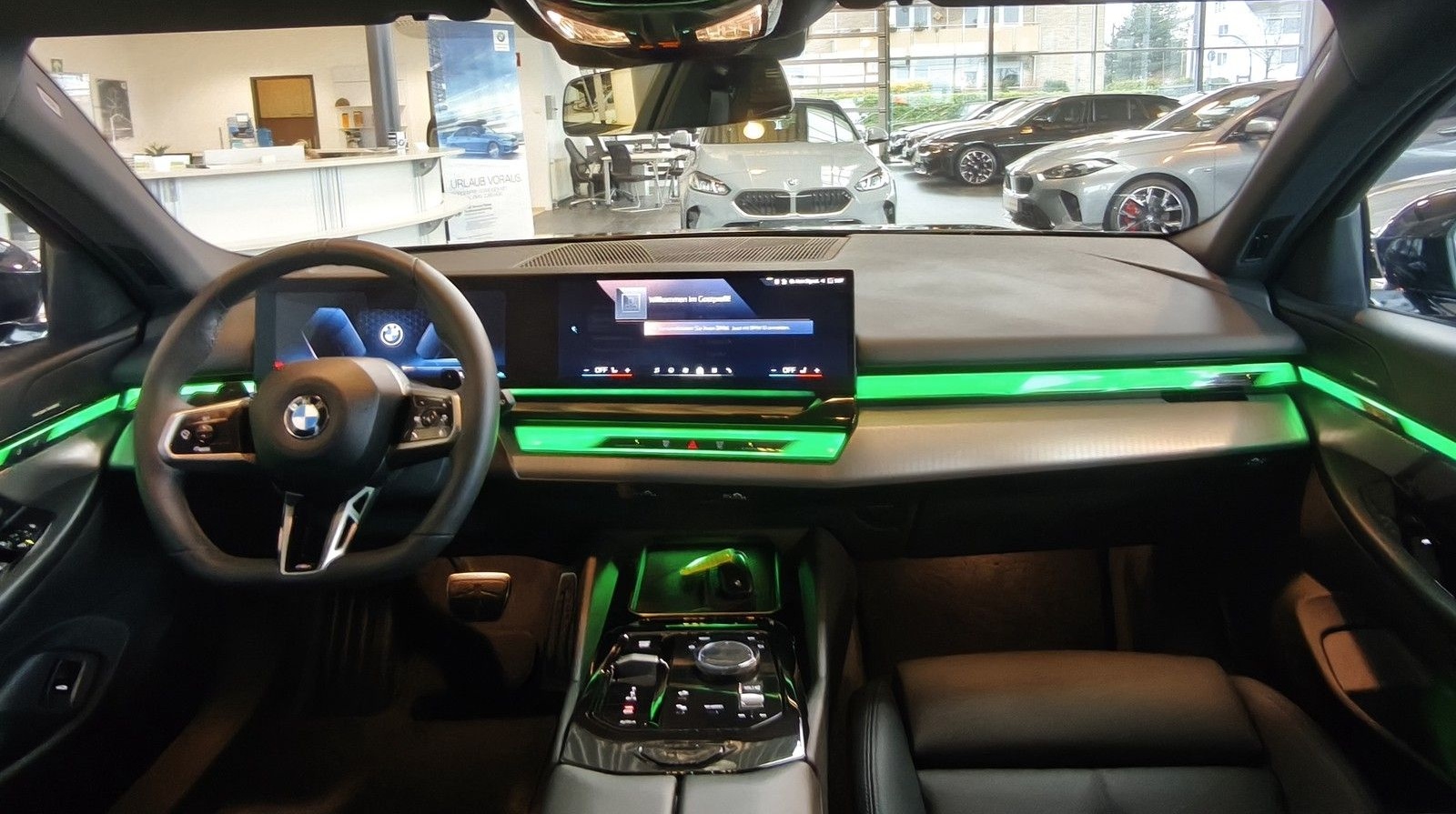 BMW 520i Tou.M Sport HK/Dr.Assist+/RFK/ACC foto 10