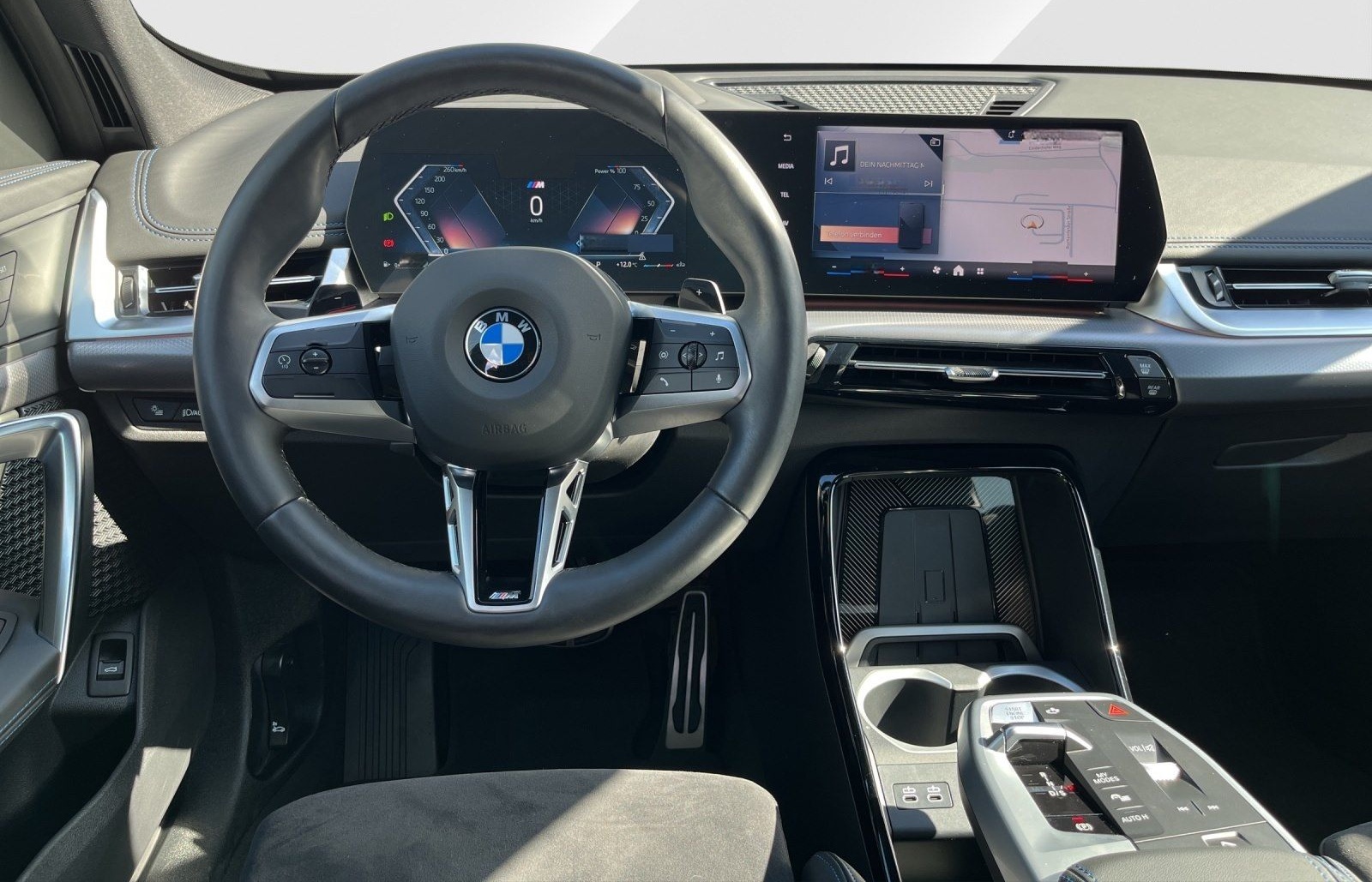 BMW X1 sDrive20i M-Sport Pro HUD DrivAss+ ParkAss+ A foto 9
