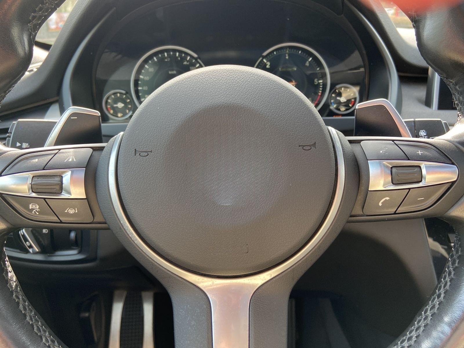 BMW X5 xDrive40d M-Sport DA+ HUD PANO KAM foto 18