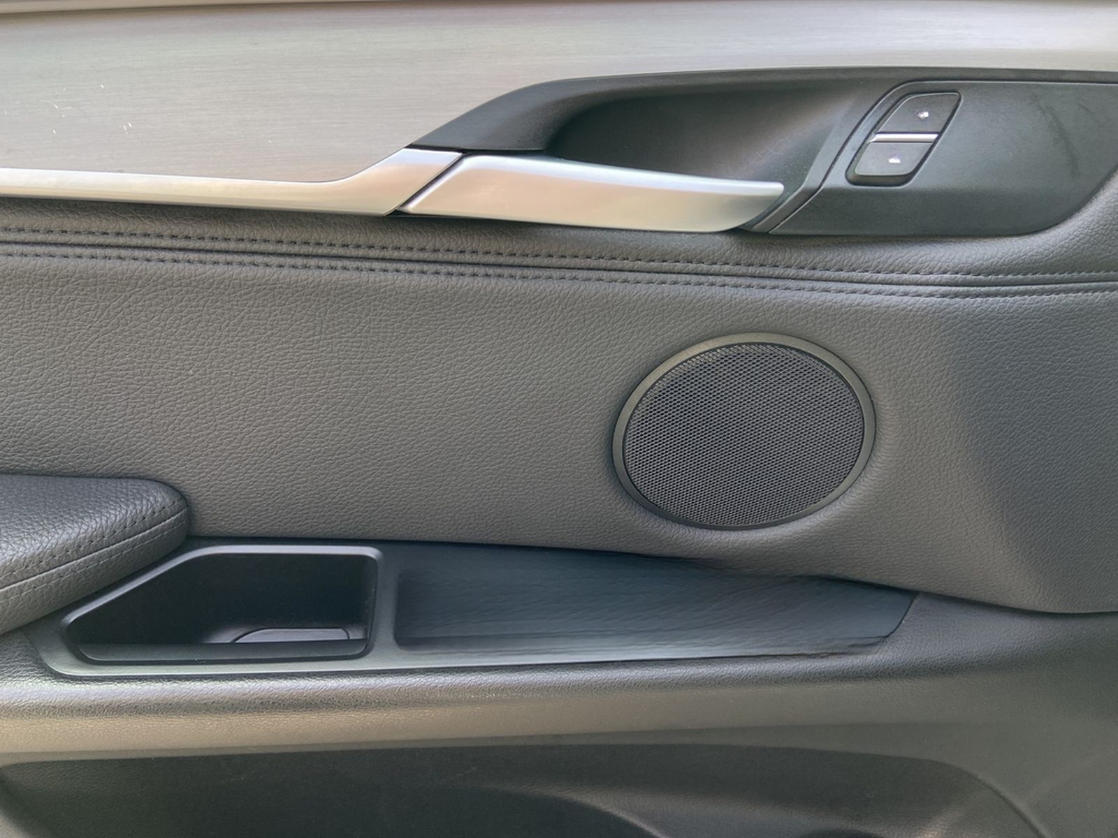 BMW X5 xDrive40d M-Sport DA+ HUD PANO KAM foto 26
