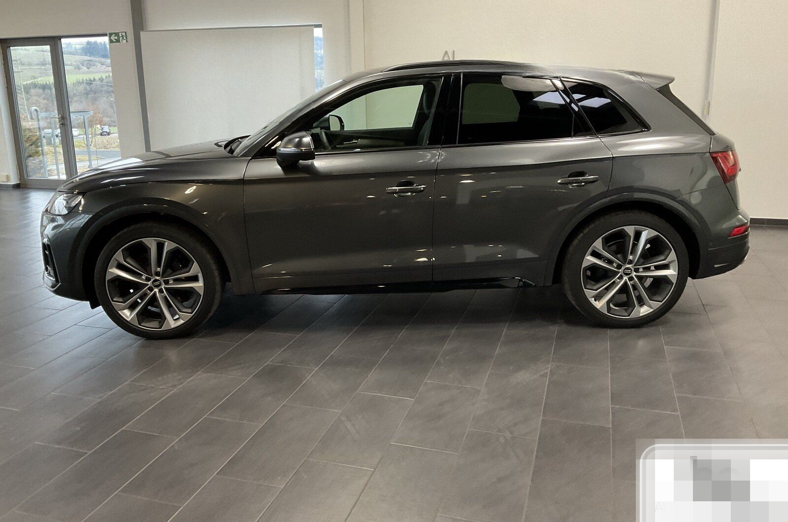 Audi SQ5 3.0 TDI quattro 21/Matrix/Navi/Kam/Smart/AHK foto 3
