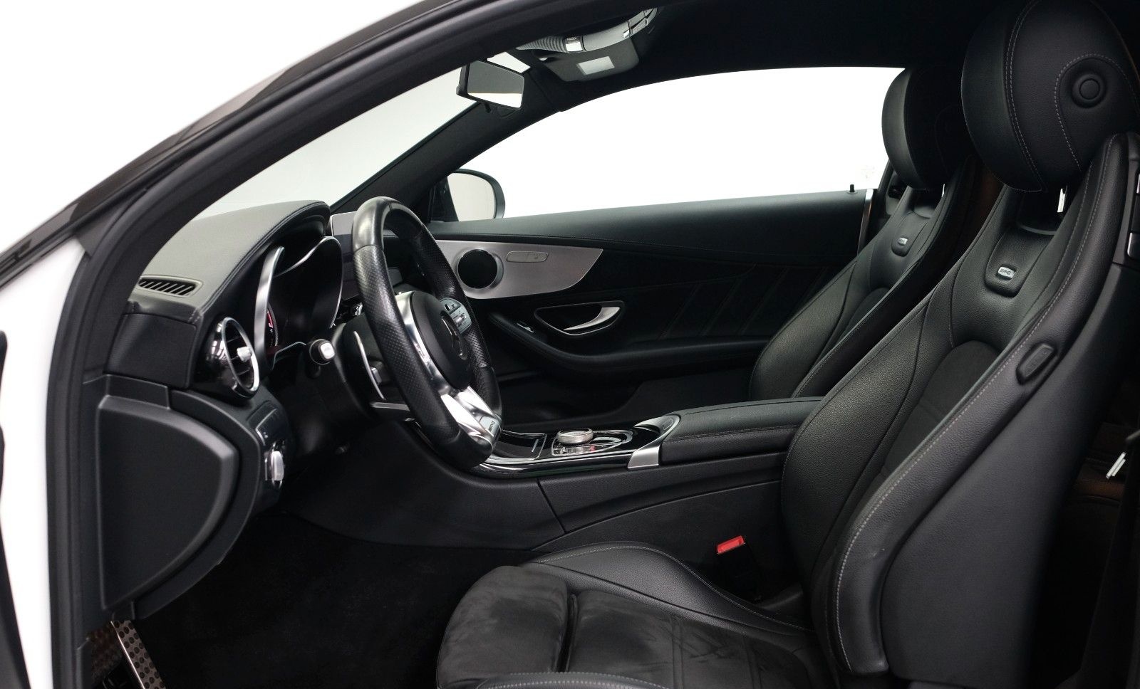 Mercedes-Benz C63 AMG COUPE/DEUTSCH/NIGHT-PAKET/FACELIFT foto 13
