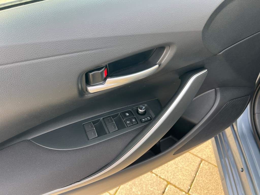 Toyota Corolla Hybrid 1.8 Comfort ACC Mehrzonenklima DA foto 22