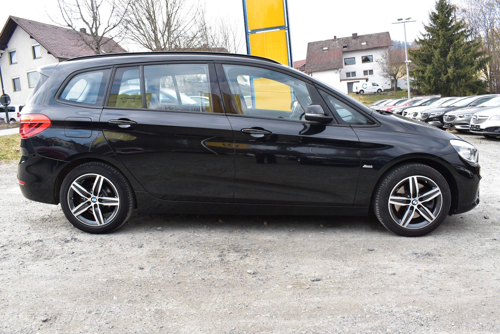 BMW 220 2 Gran Tourer 220 d xDrive Sport Line foto 6