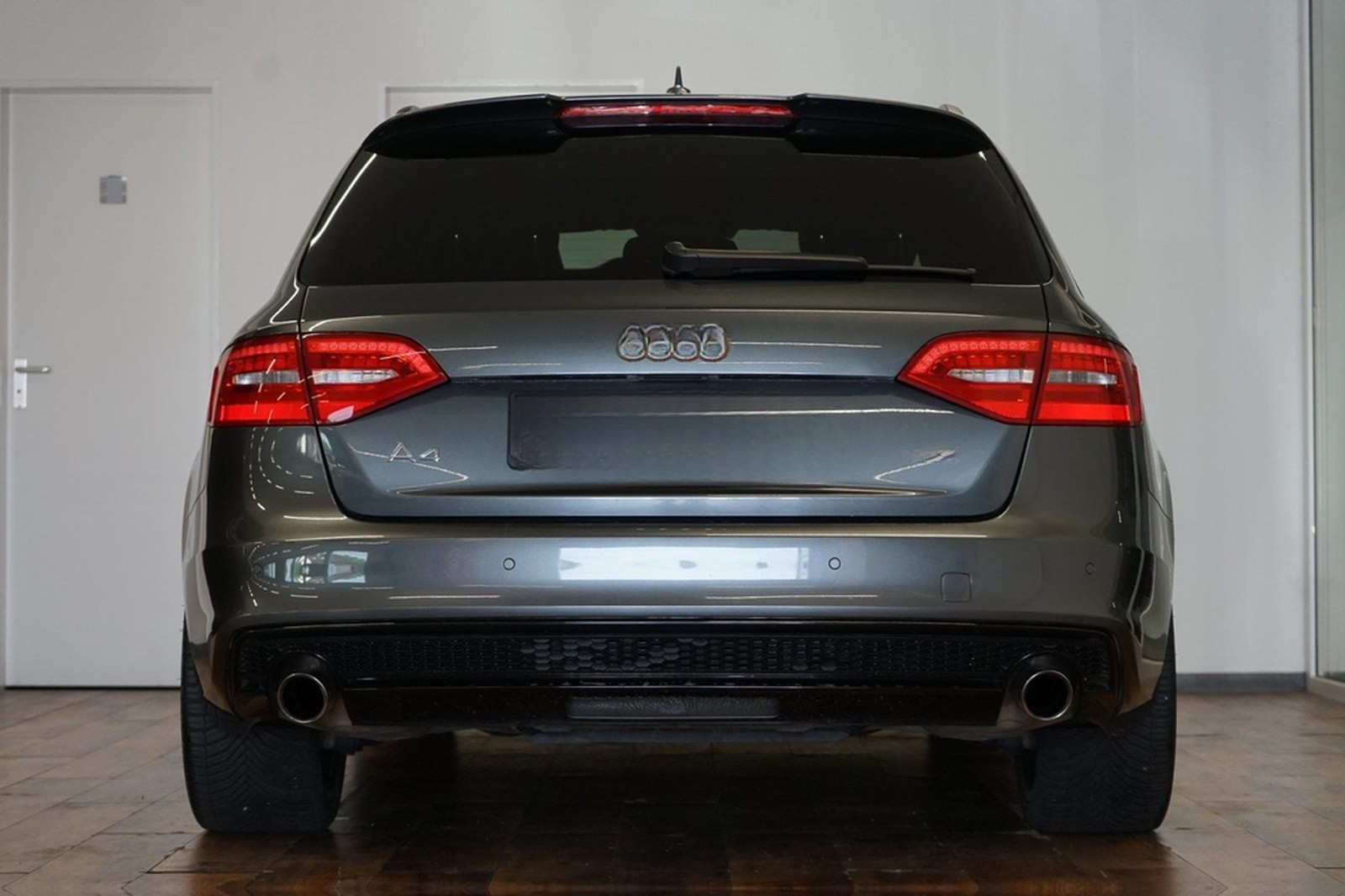 Audi A4 2.0 TFSI Avant|S LINE|RS-SITZE|PANO|B&O|SH foto 14