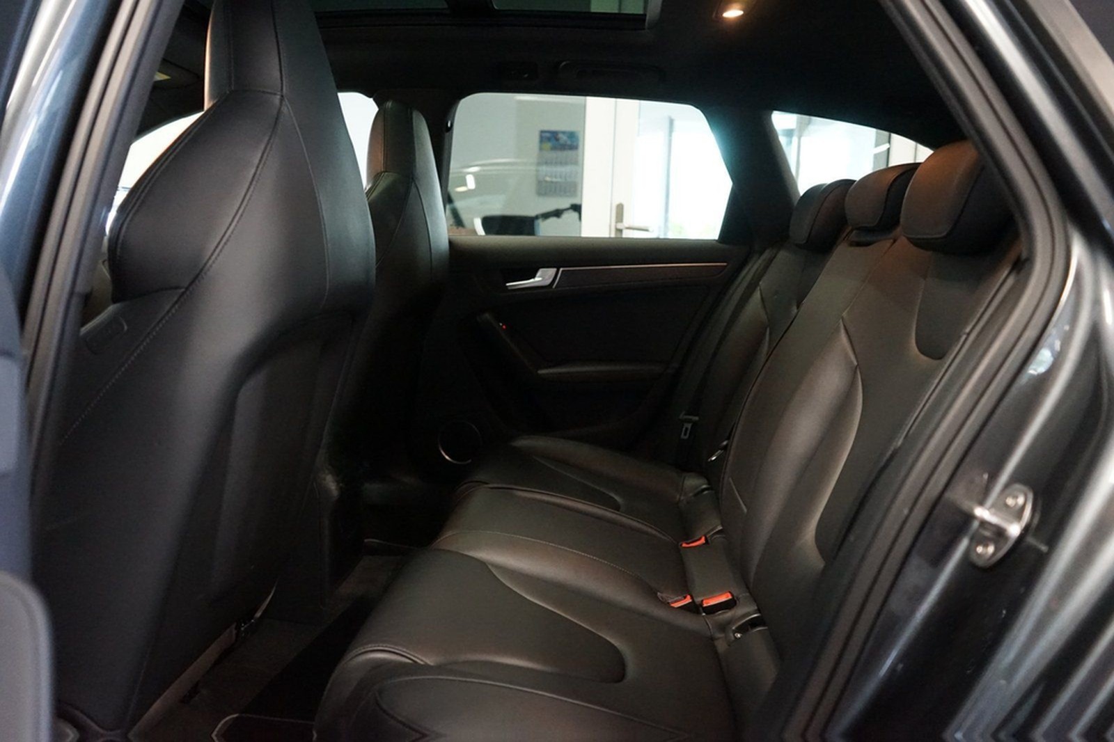 Audi A4 2.0 TFSI Avant|S LINE|RS-SITZE|PANO|B&O|SH foto 16