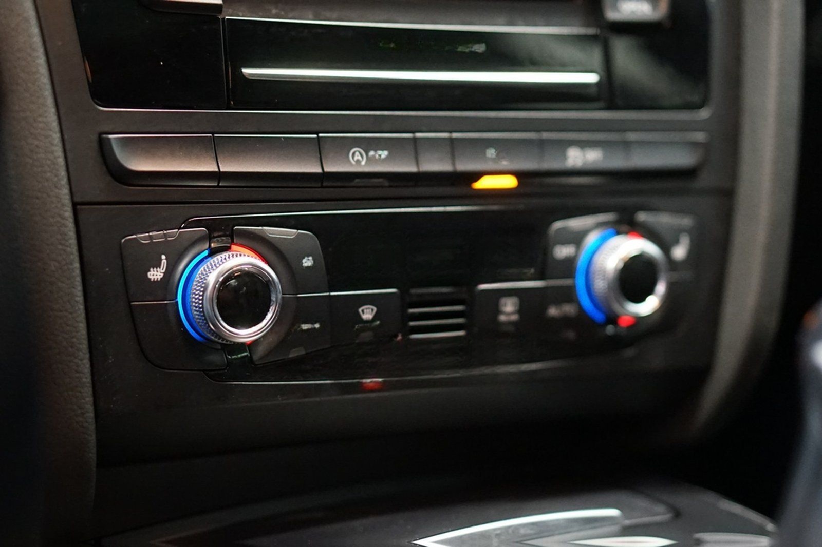 Audi A4 2.0 TFSI Avant|S LINE|RS-SITZE|PANO|B&O|SH foto 24
