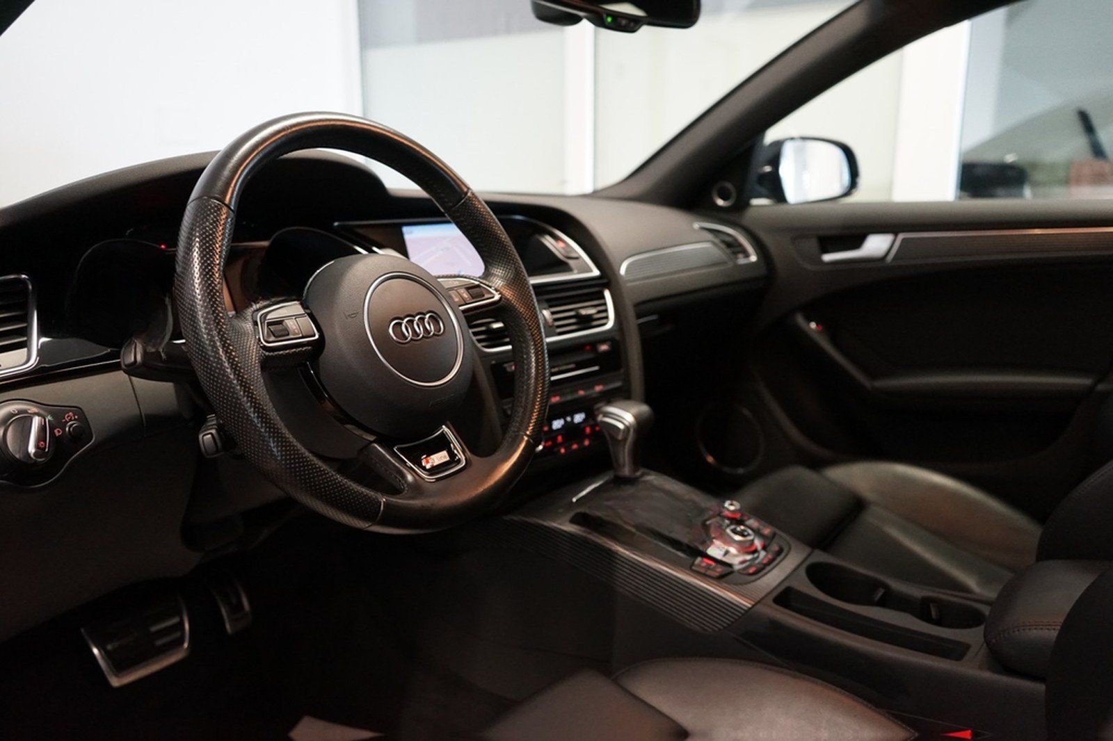 Audi A4 2.0 TFSI Avant|S LINE|RS-SITZE|PANO|B&O|SH foto 8