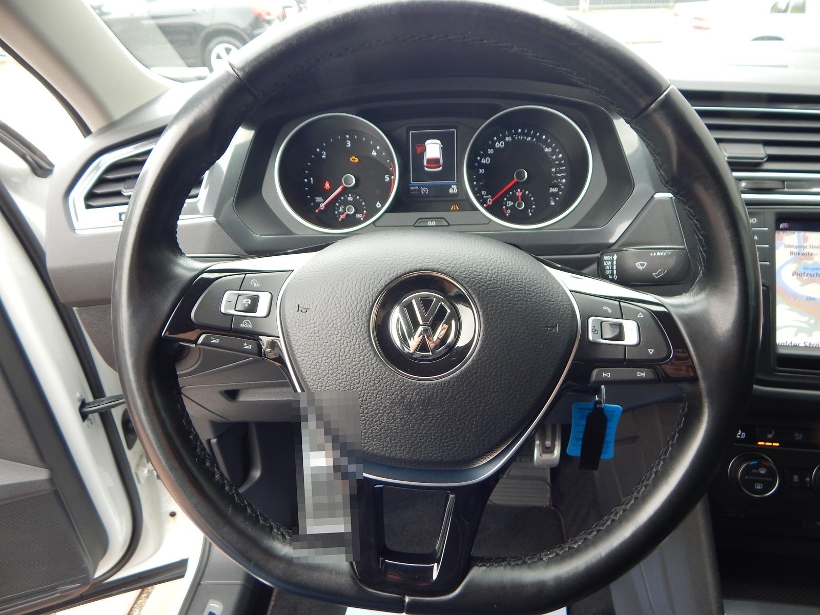 Volkswagen Tiguan Sound 2.0 TDI 4Motion NAVI SHZ PDC foto 12