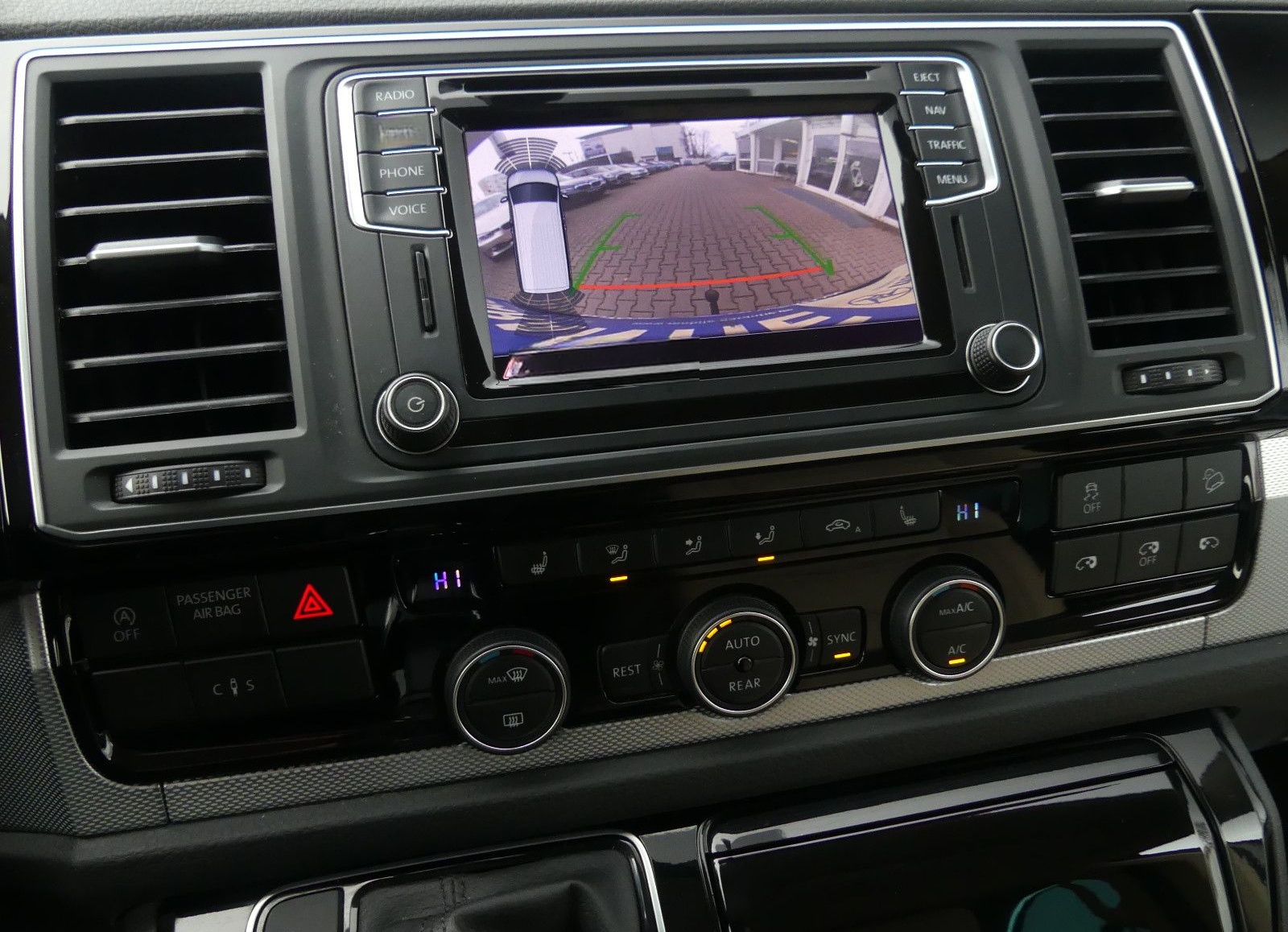 Volkswagen T6 Multivan Bulli Highline 4Motion Leder LED AHK foto 15