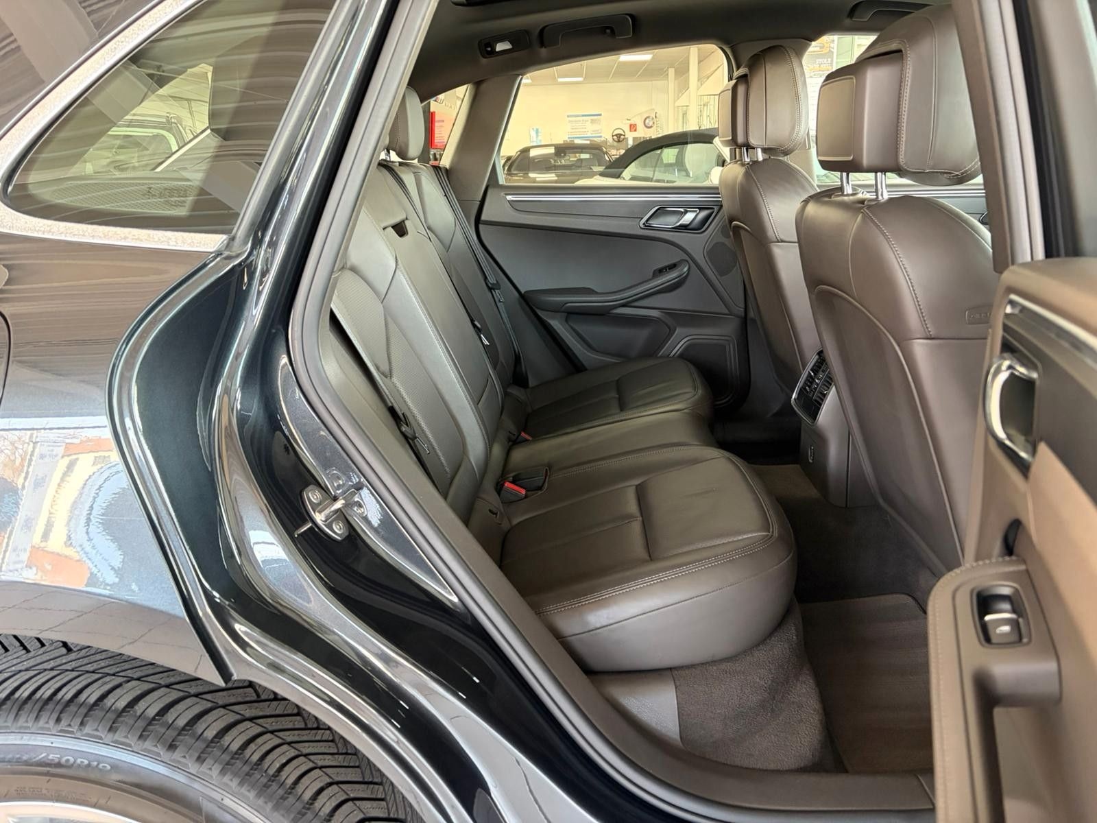 Porsche Macan Panorama Kamera CarPlay Leder Braun foto 13