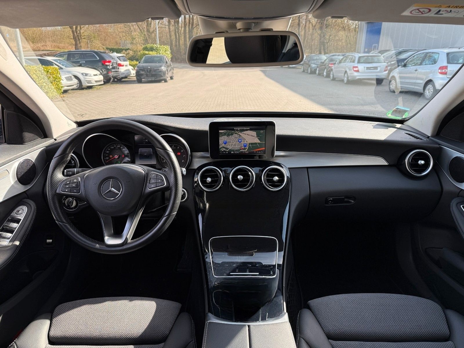 Mercedes-Benz C 180 CGI*Avantgarde*Multibeam Led*Ambiente* foto 17