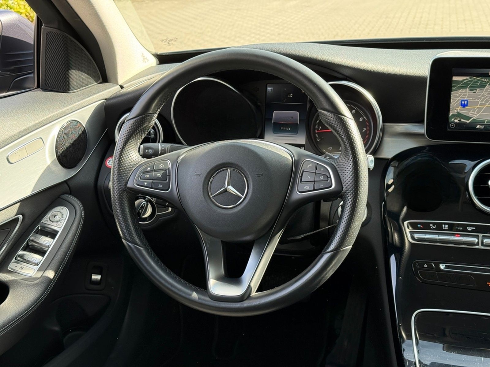 Mercedes-Benz C 180 CGI*Avantgarde*Multibeam Led*Ambiente* foto 18