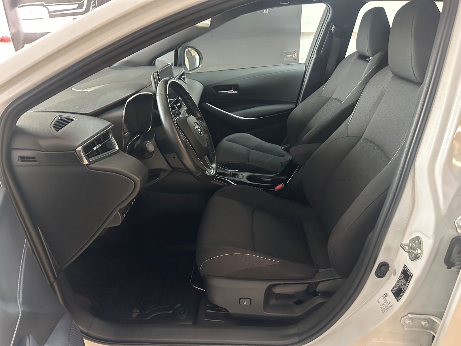 Toyota Corolla Touring Sports Hybrid Business Edition foto 11