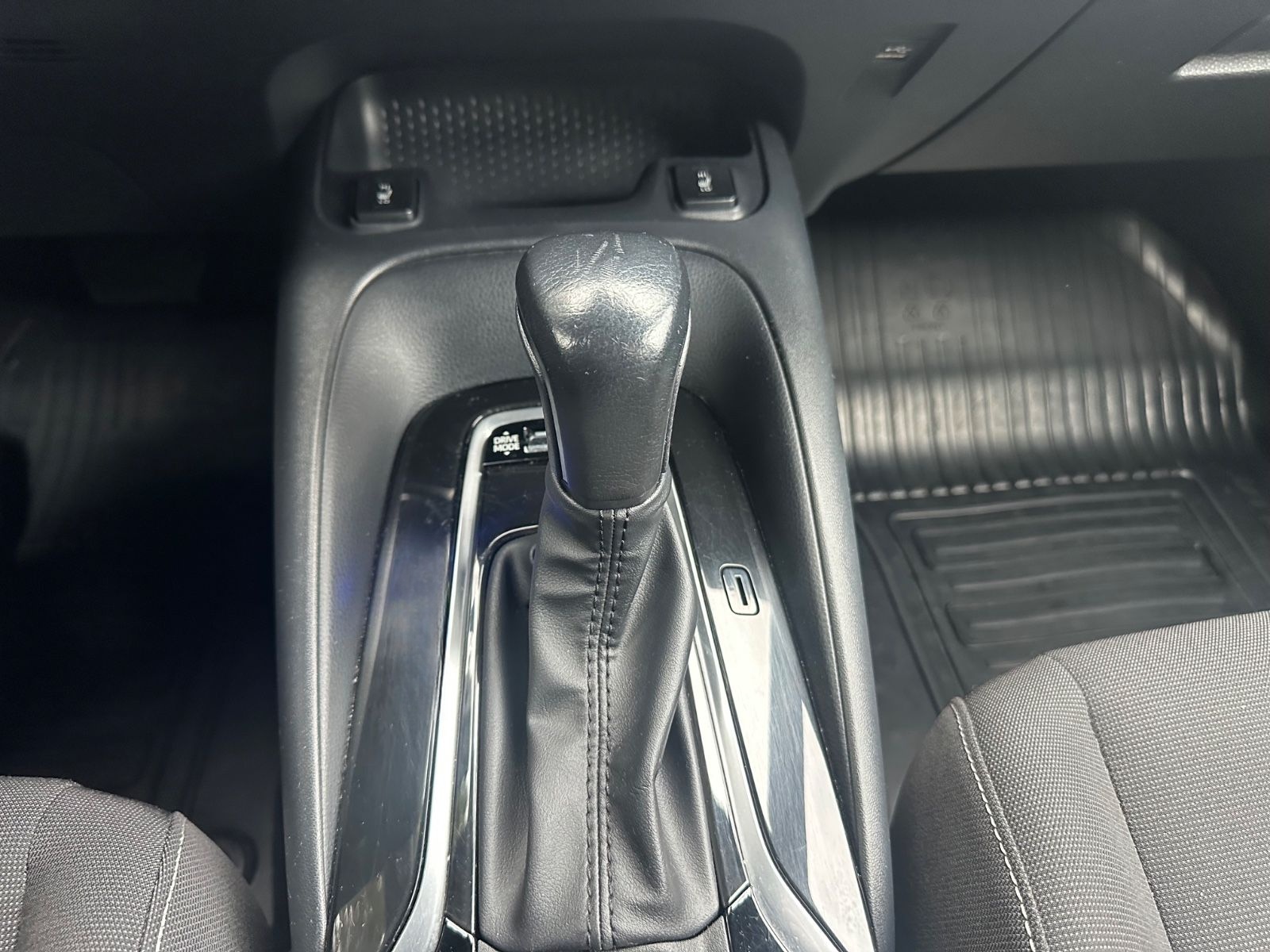 Toyota Corolla Touring Sports Hybrid Business Edition foto 16