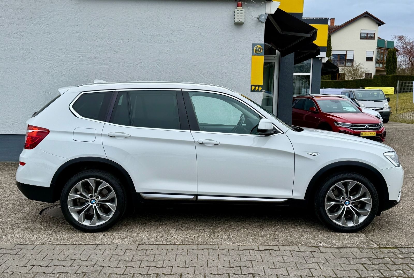 BMW X3 xDrive 20d xLine AHK Voll Leder Navi ParkAss foto 6