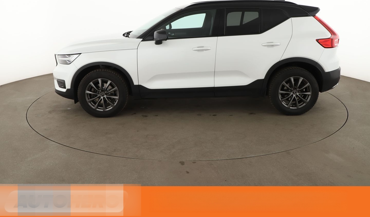 Volvo XC40 2.0 D3 R-Design 2WD Aut*NAVI*LED*TEMPO*CAM* foto 3