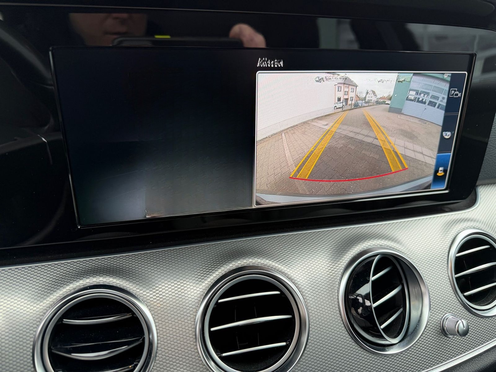 Mercedes-Benz E 200 AVATNGARDE+LED SCHEINWERFER+R-KAMERA+ foto 14