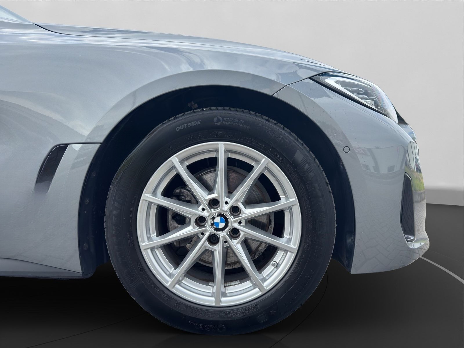 BMW 420d Gran Coupé ParkingAssist Lordose LiveCockpi foto 13