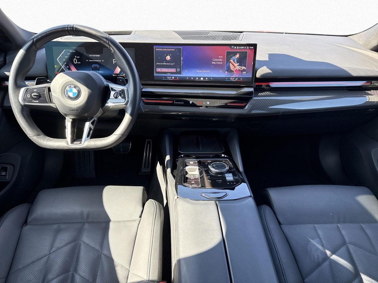 BMW 540dA xDrive M SPORT Pano,StHzg,KomSi,360°,St foto 13