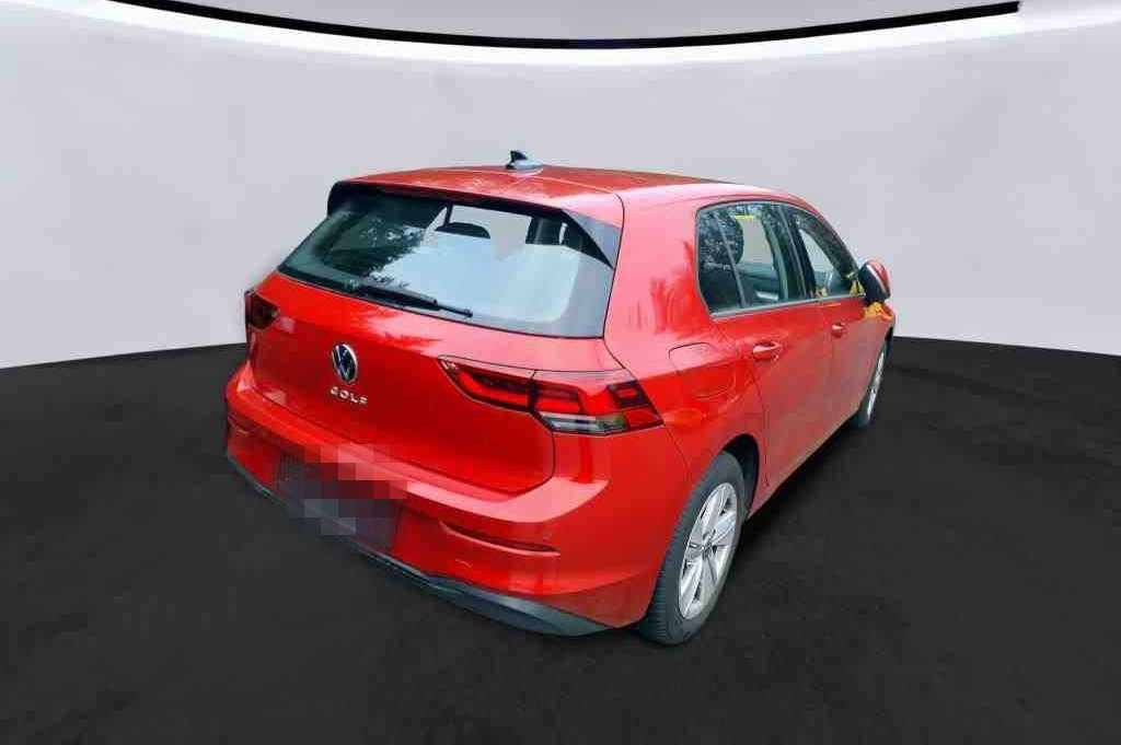 Volkswagen Golf VIII Lim. 1.0 TSI "LED/VirtualC./PDC/Klima" foto 3