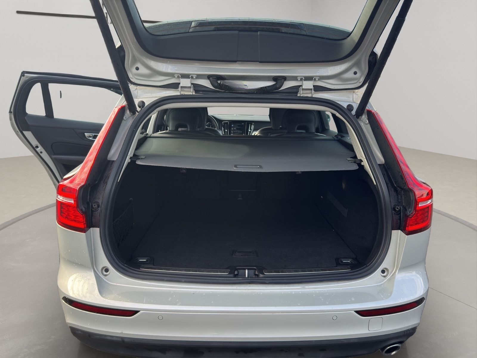 Volvo V60 Kombi Momentum foto 13